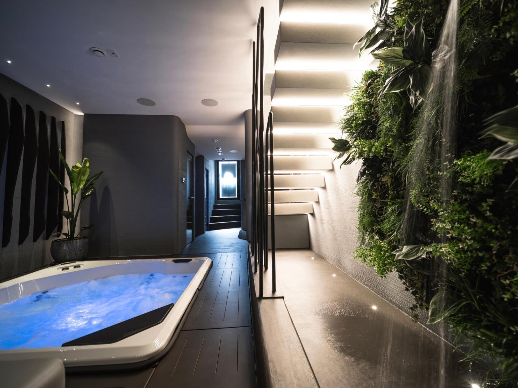 The Cave Suites Spa Vieste Exterior photo